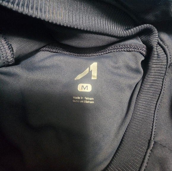 IVIVVA by Lululemon Womens Workout Long Sleeve Top Size Medium - Picture 5 of 7